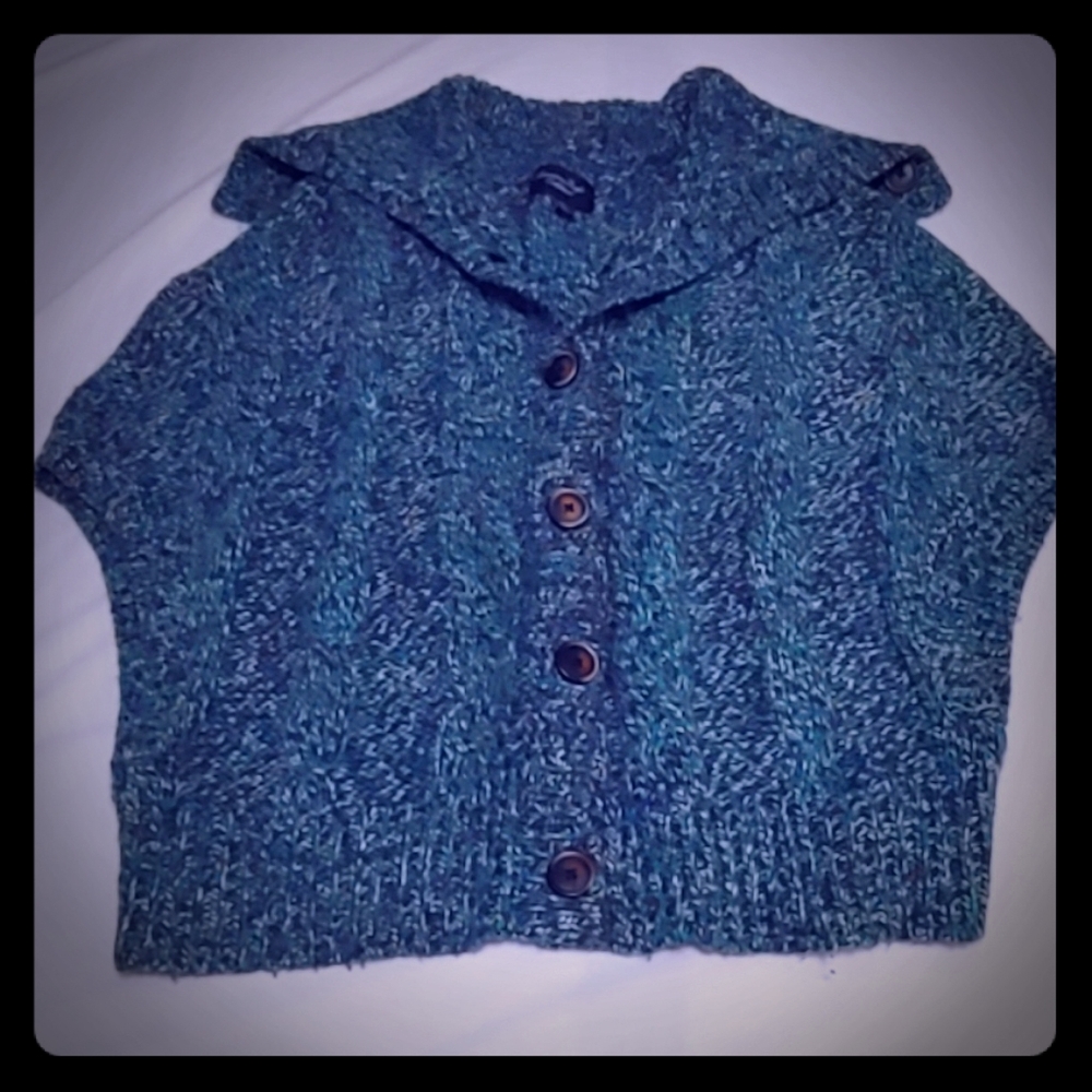 American Eagle sweater